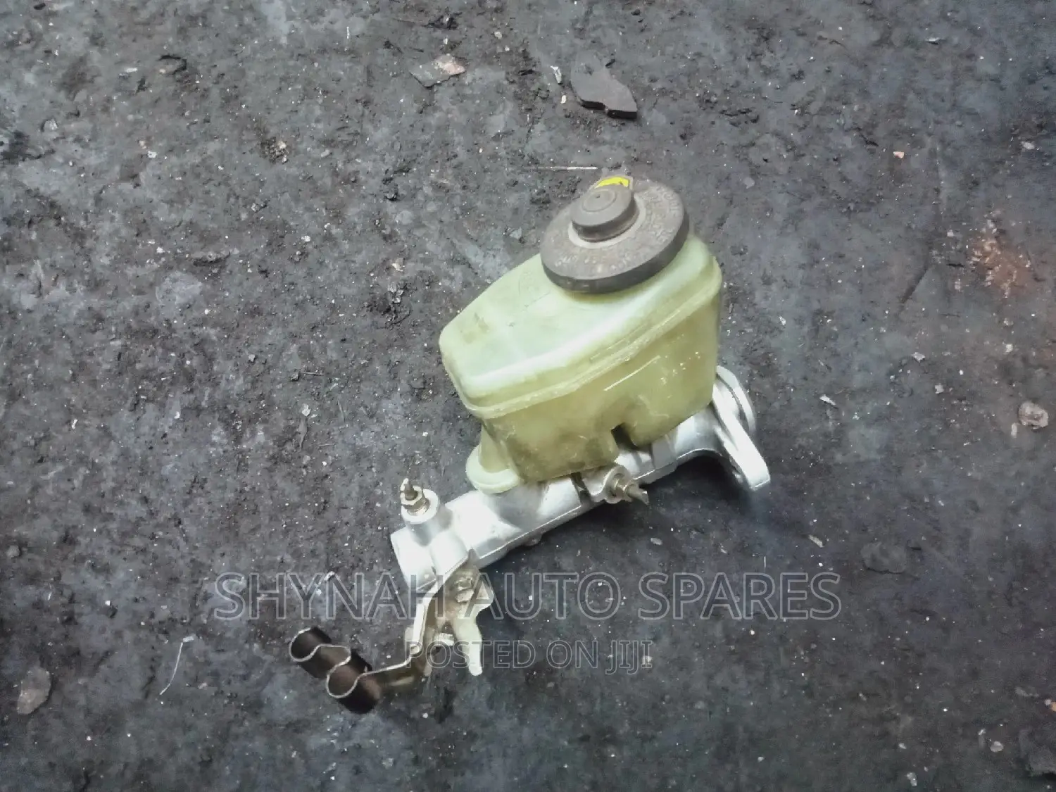 Brake Master Cylinder Prado 95