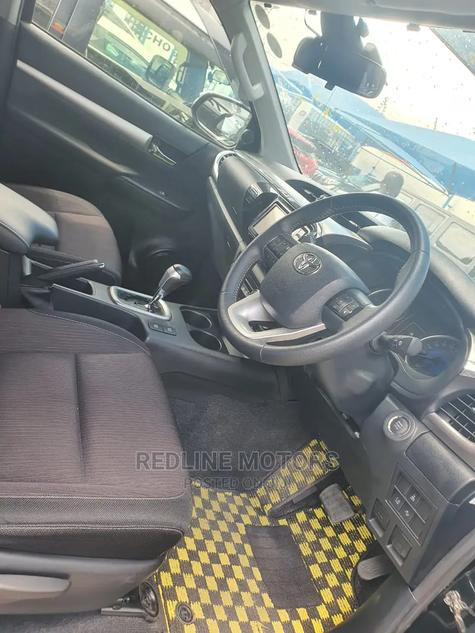 Toyota Hilux 2017 Black