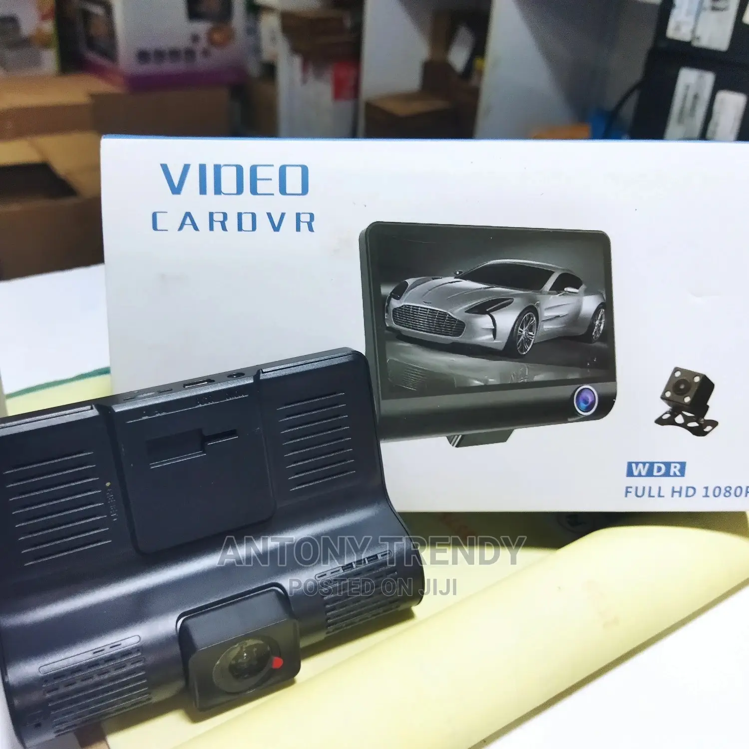 Dash Camera With Three Cameras