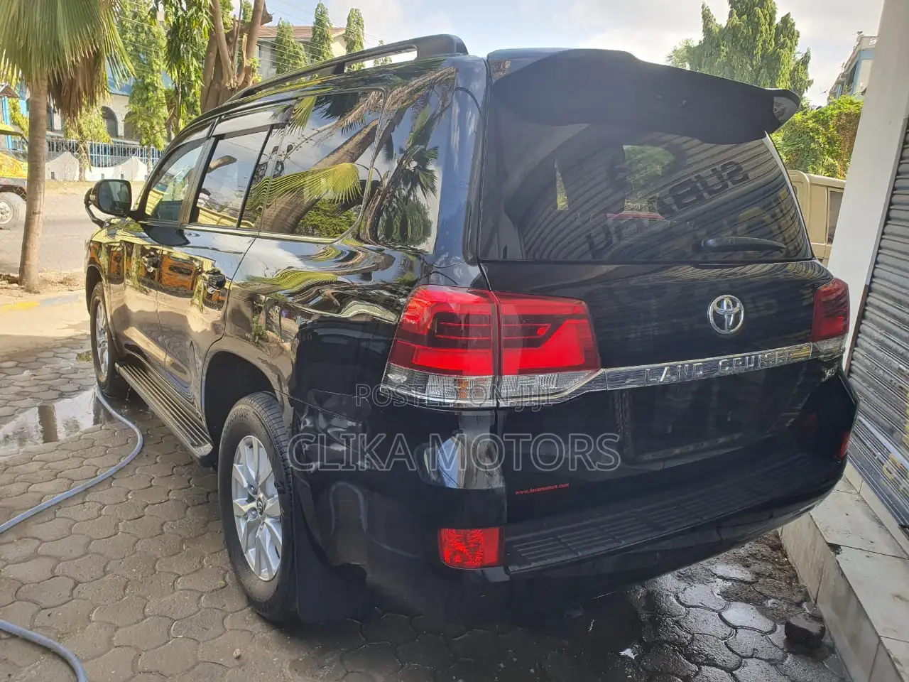Toyota Land Cruiser Prado 2016 SV Premium Black