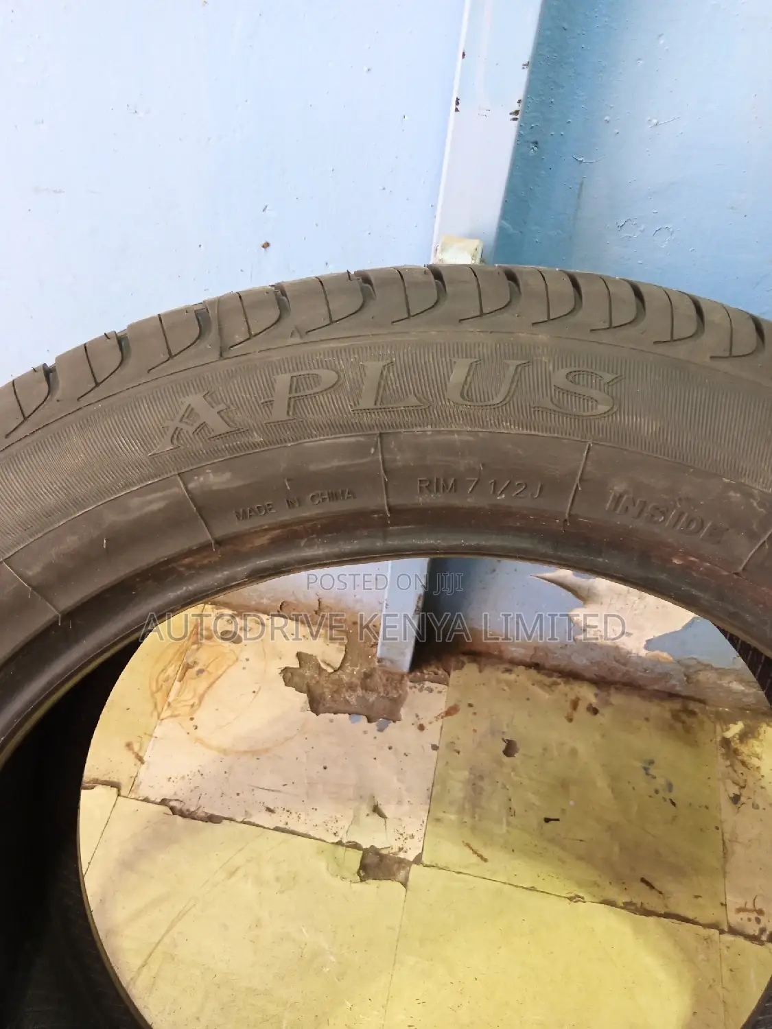 235/55r19 Aplus 105V