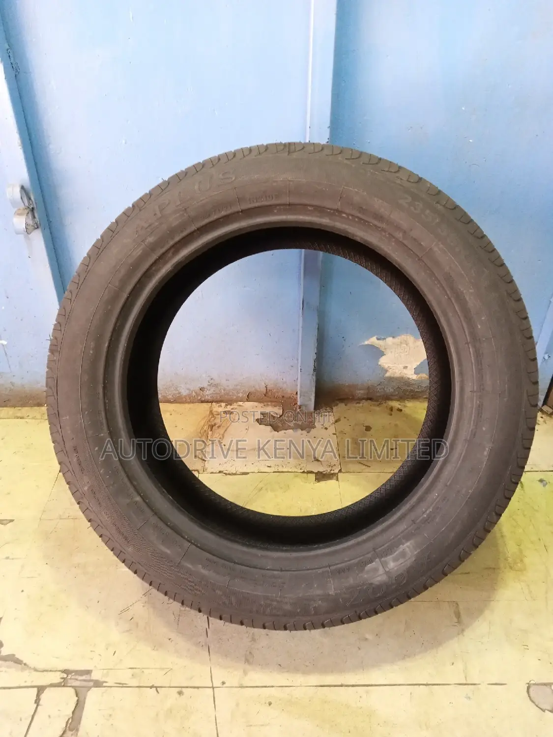 235/55r19 Aplus 105V