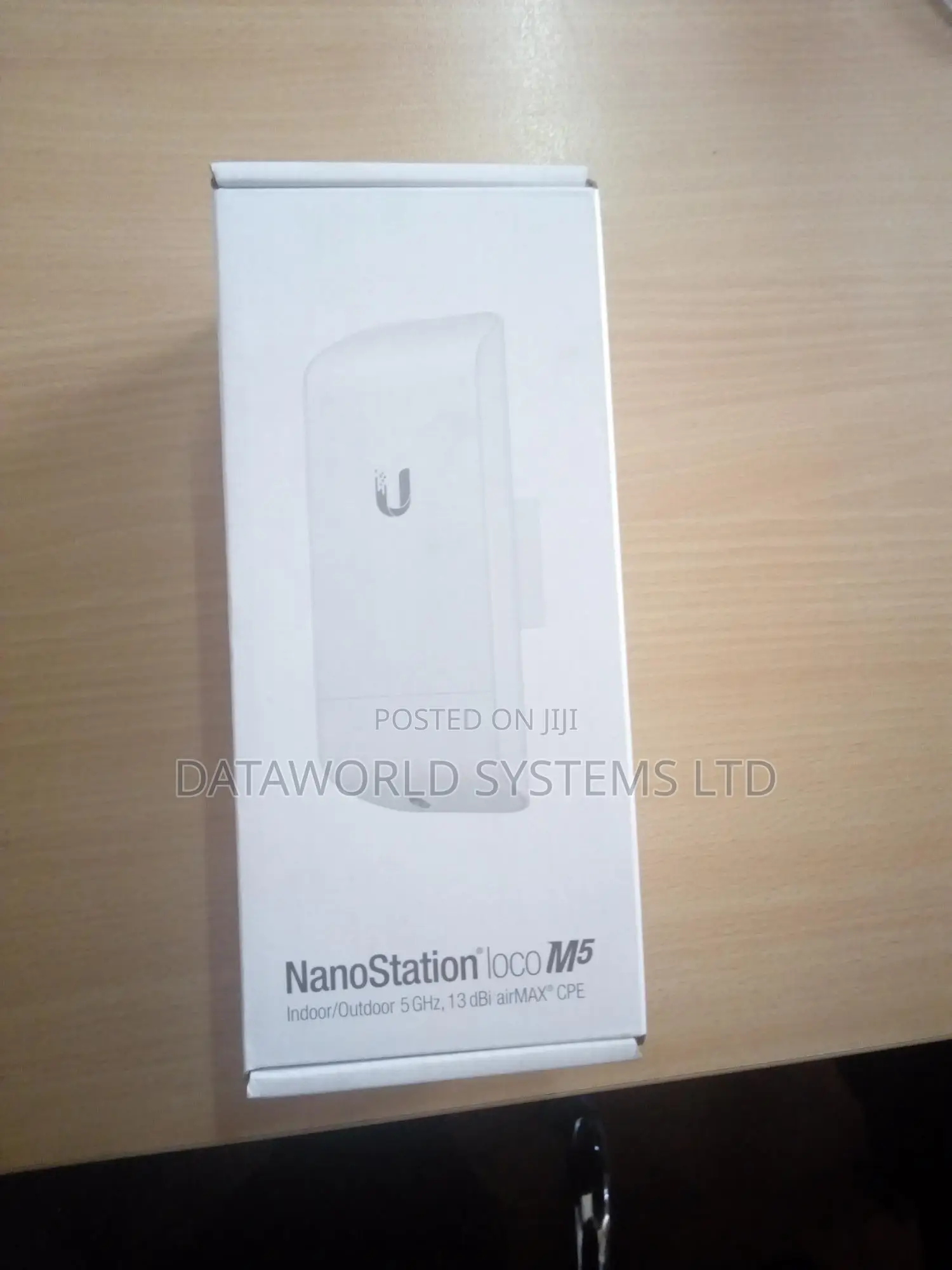 Ubiquiti Nanostation Loco M5 Indoor/Outdoor Airmax CPE