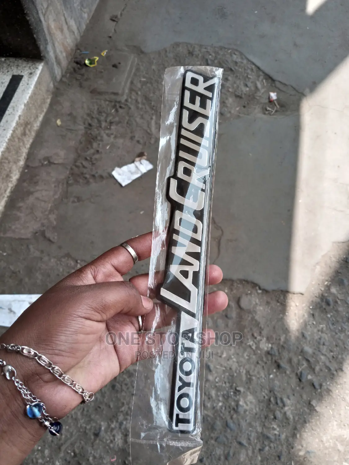 Toyota Land Cruiser Badge