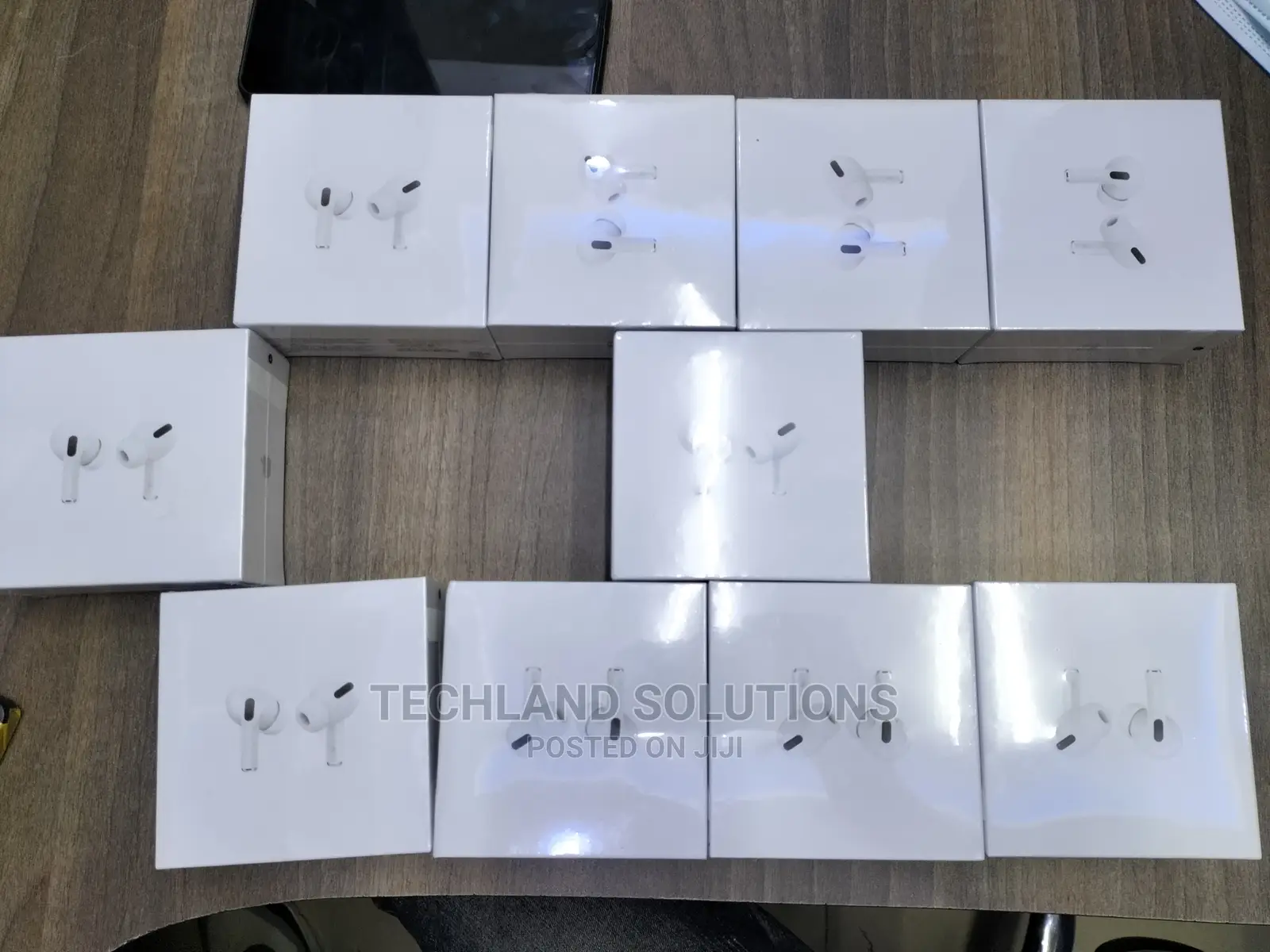 Airpods PRO.