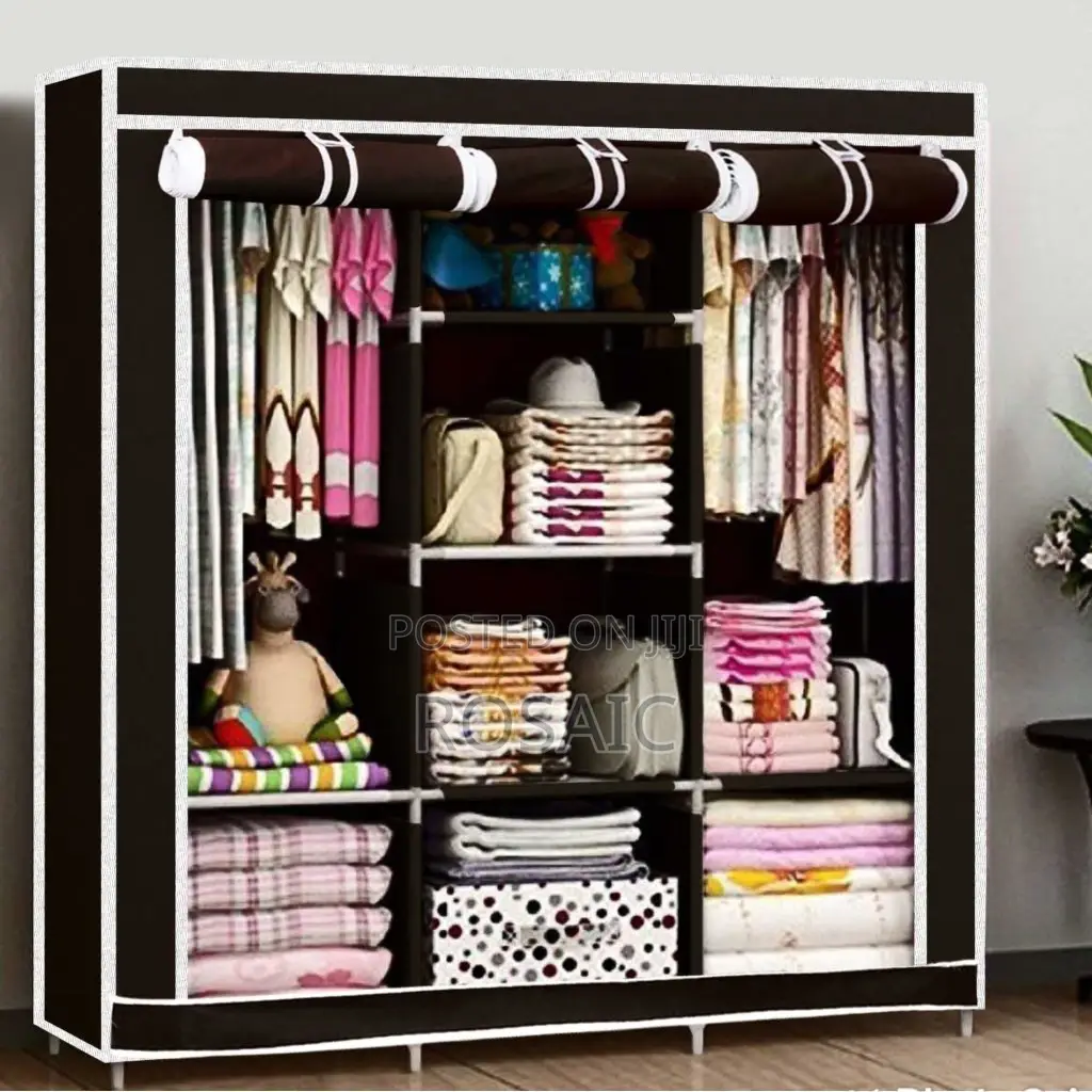 Black Colour Portable Wadrobe