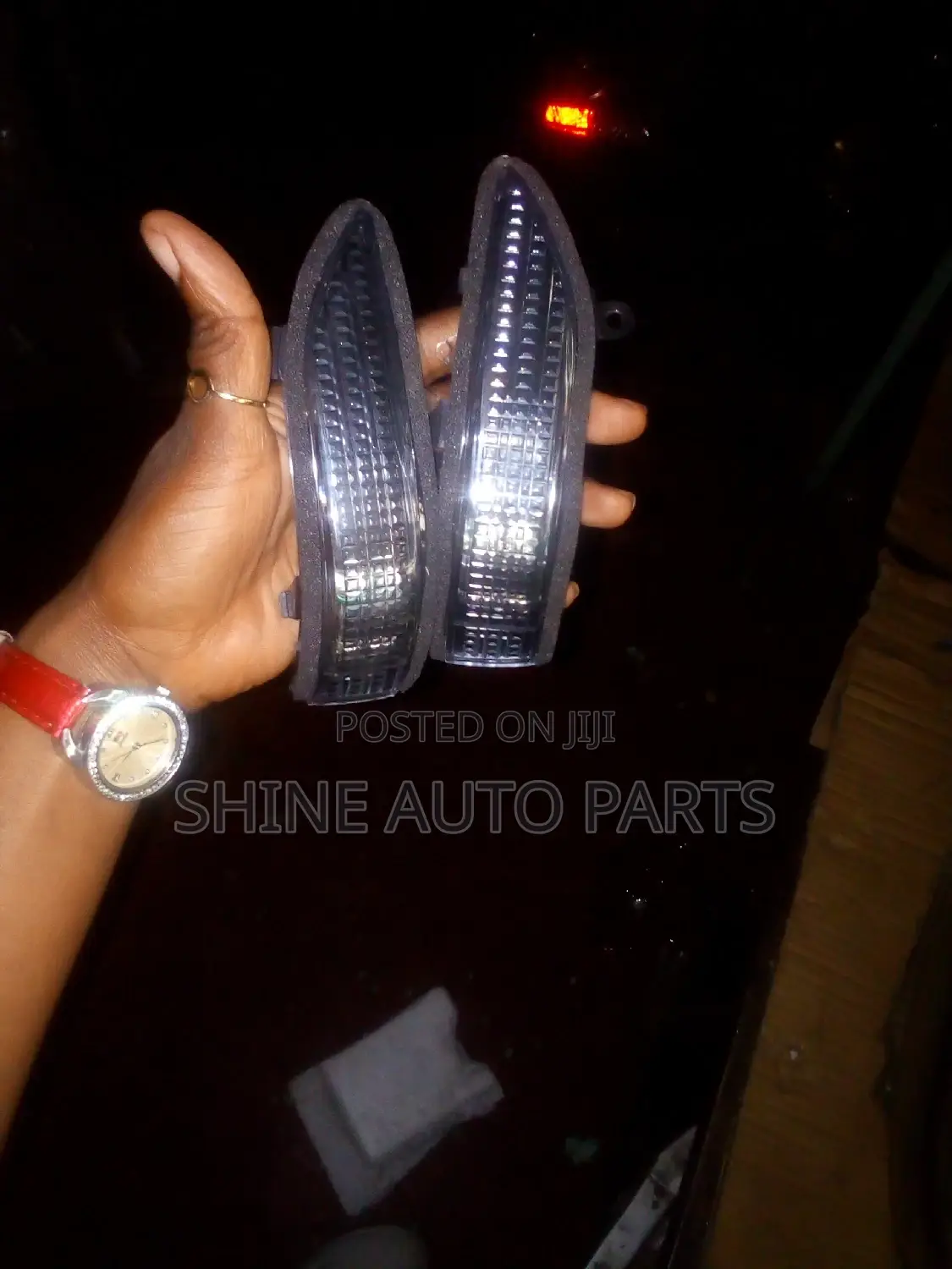 Impleza/Outback Side Mirror Indicator/ Winker