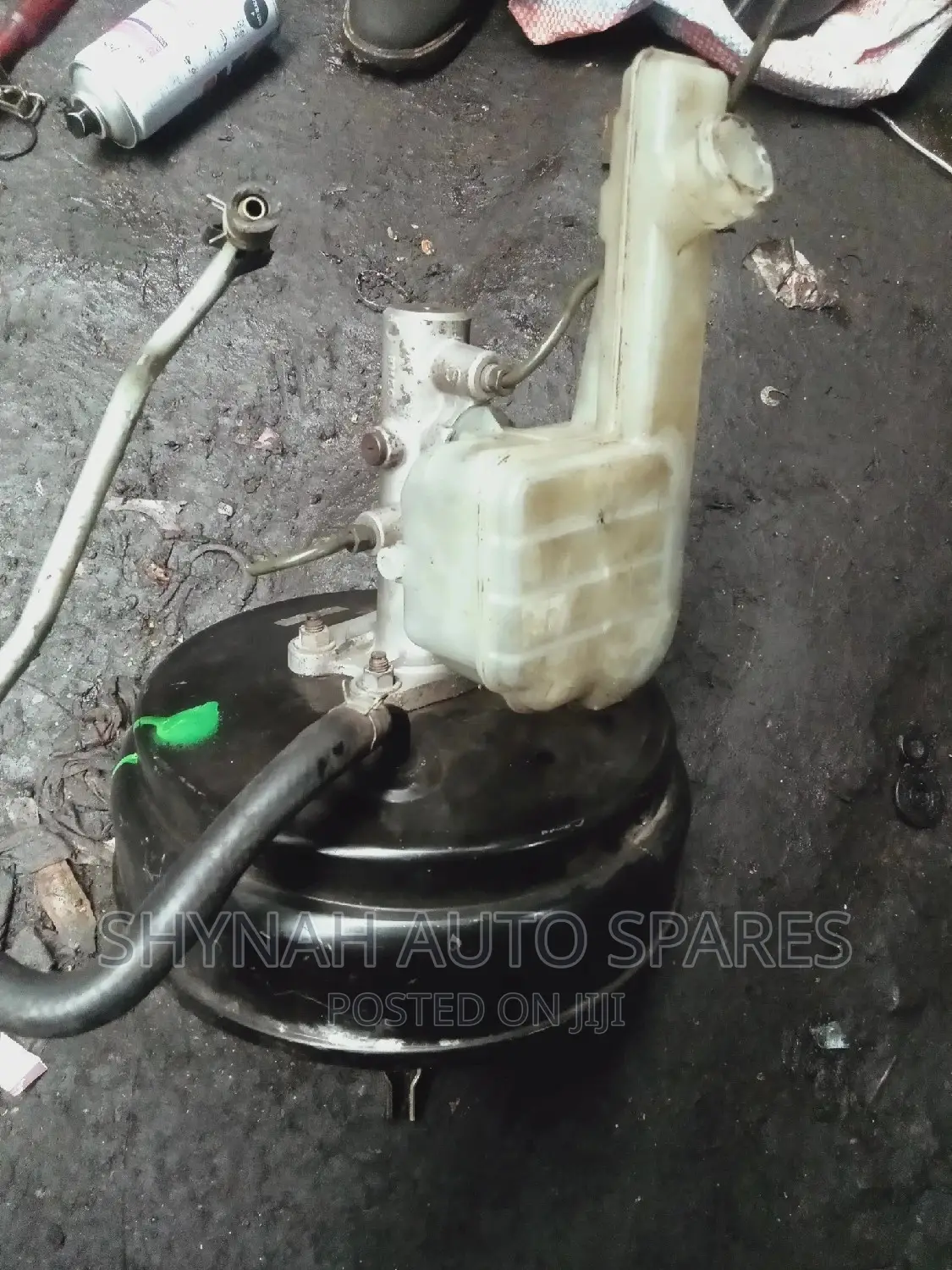 Brake Booster and Master Cylinder Nissan Patrol, Caravan
