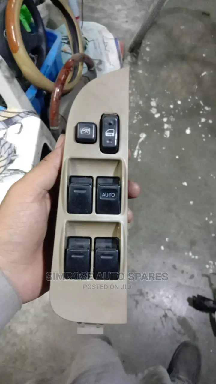 Main Door Switch for Toyota 110