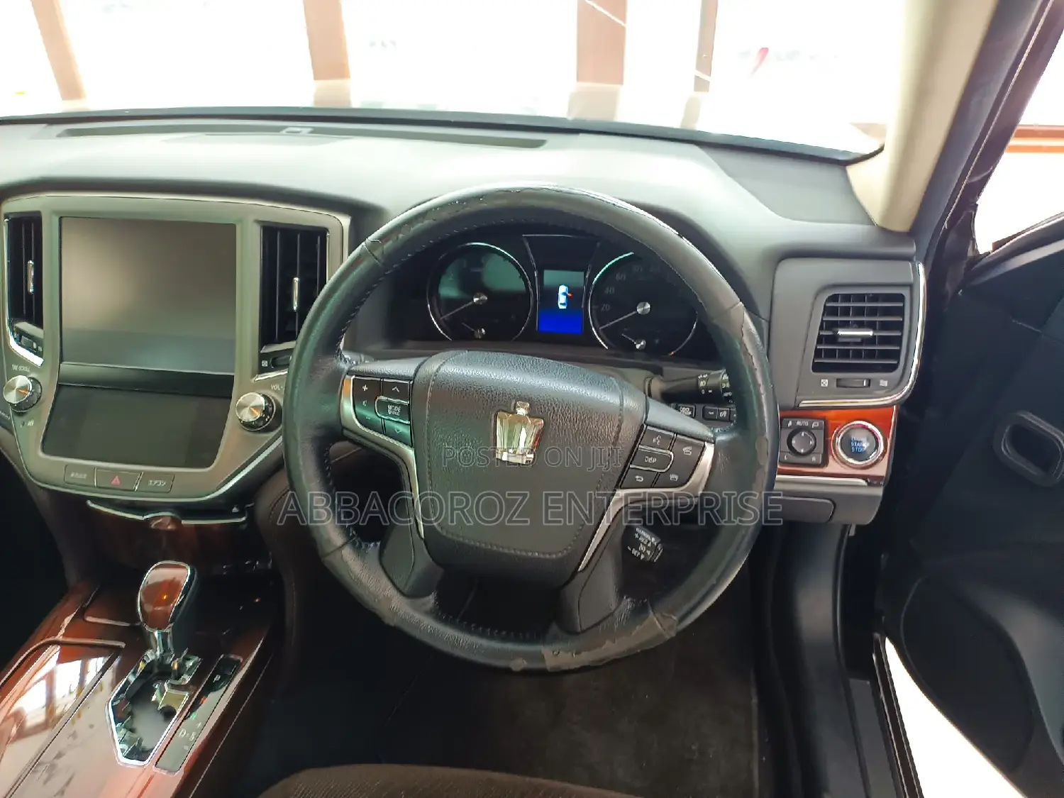 Toyota Crown 2014 Black