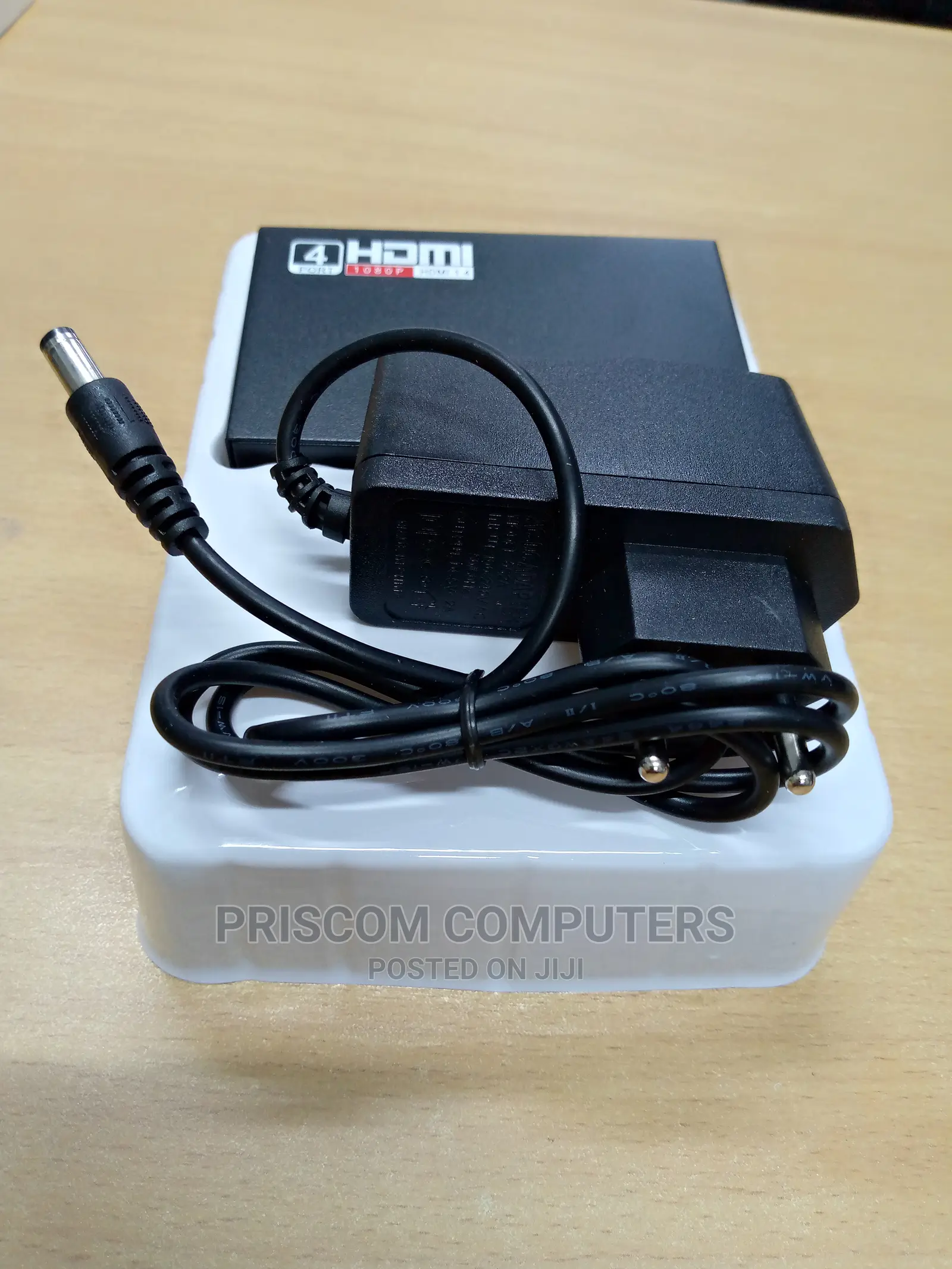 HDMI Splitters 1 × 4