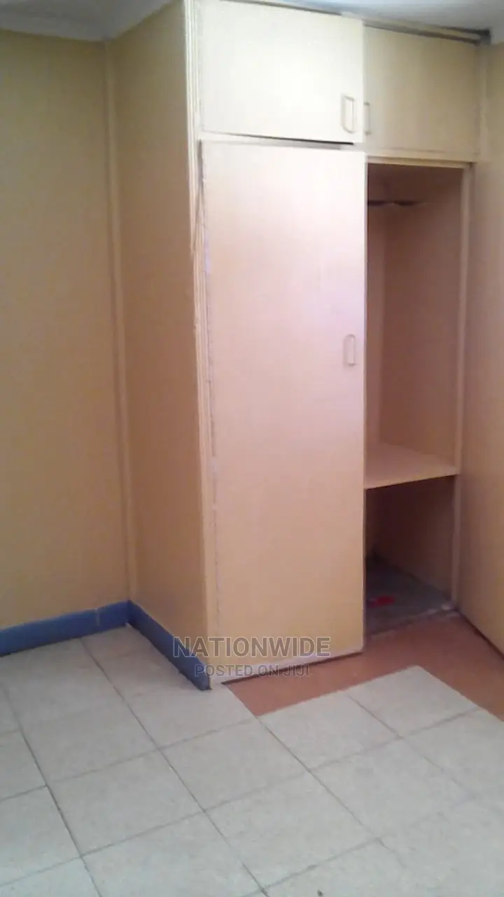 1bdrm Bungalow in Kilimani, Hurlingham for Rent