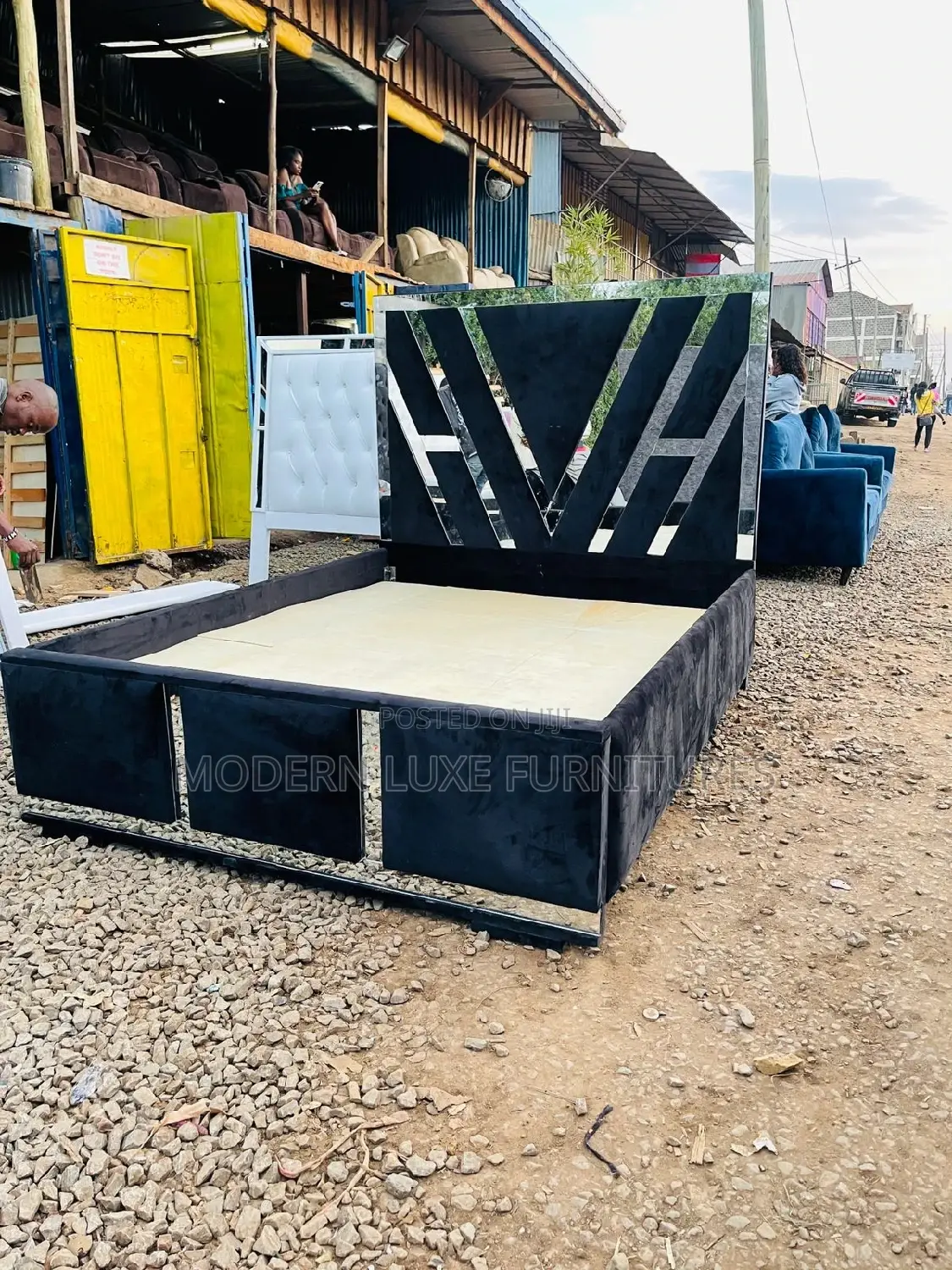 5/6 Modern Bed