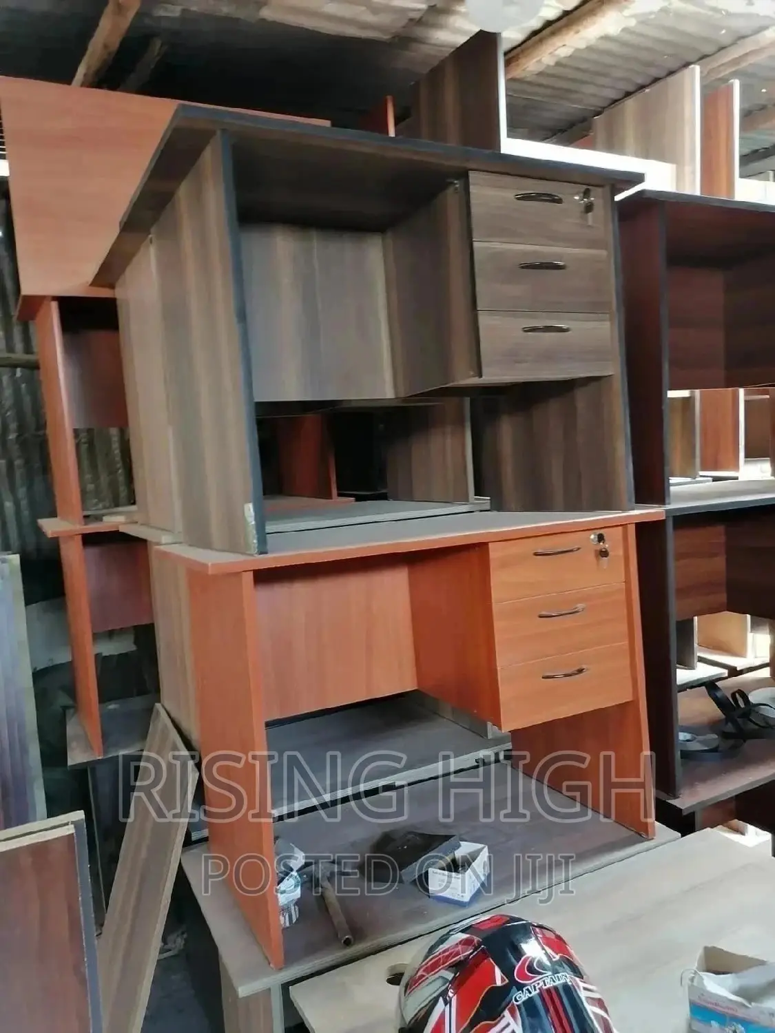 Supreme Quality Office Desk