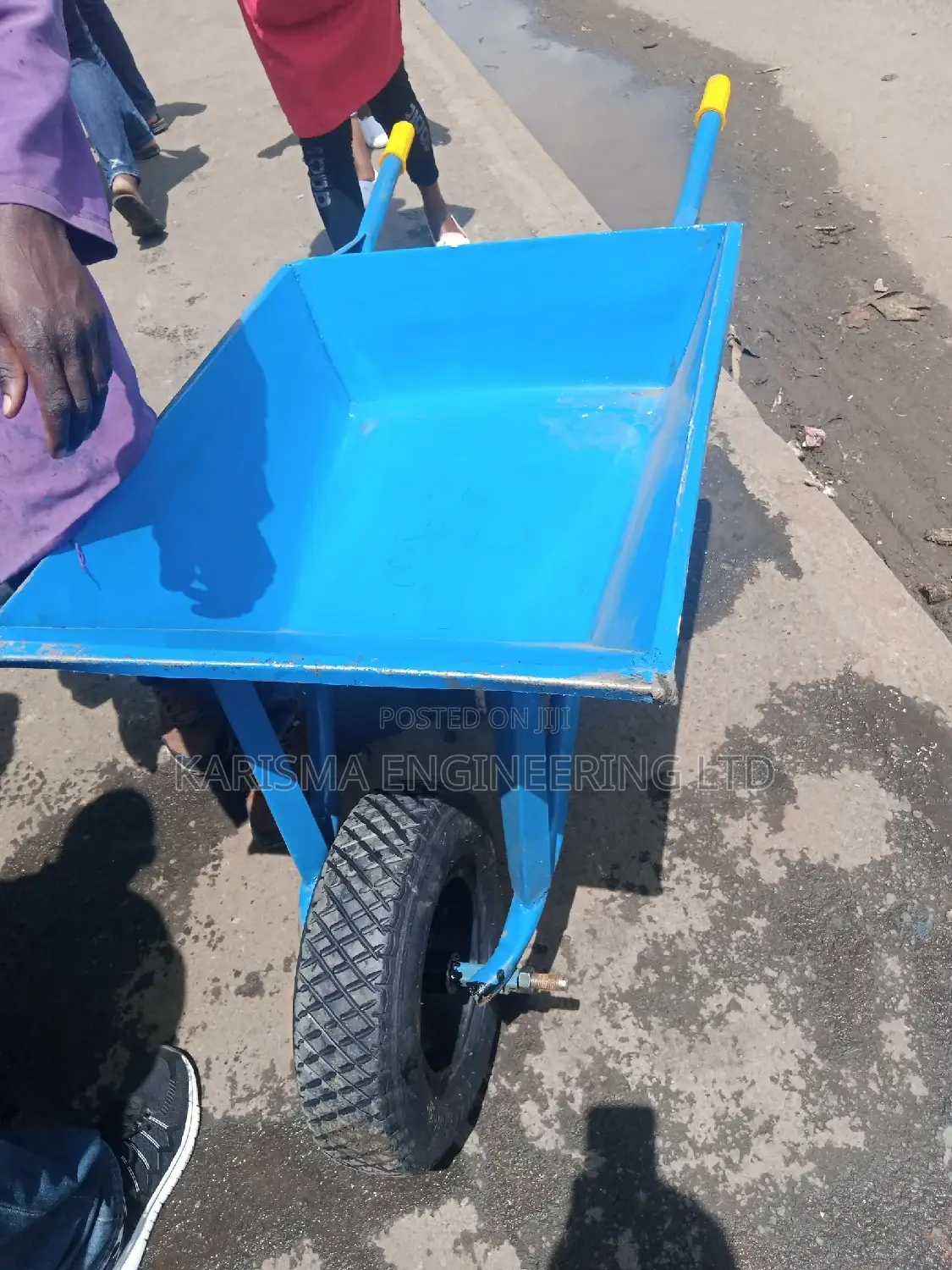 Heavy Gauge Wheelbarrow