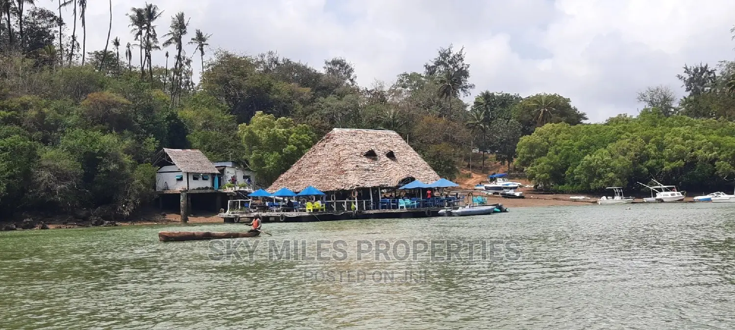 Floating Restaurant on 1 Acre Land on Sale in Mtwapa