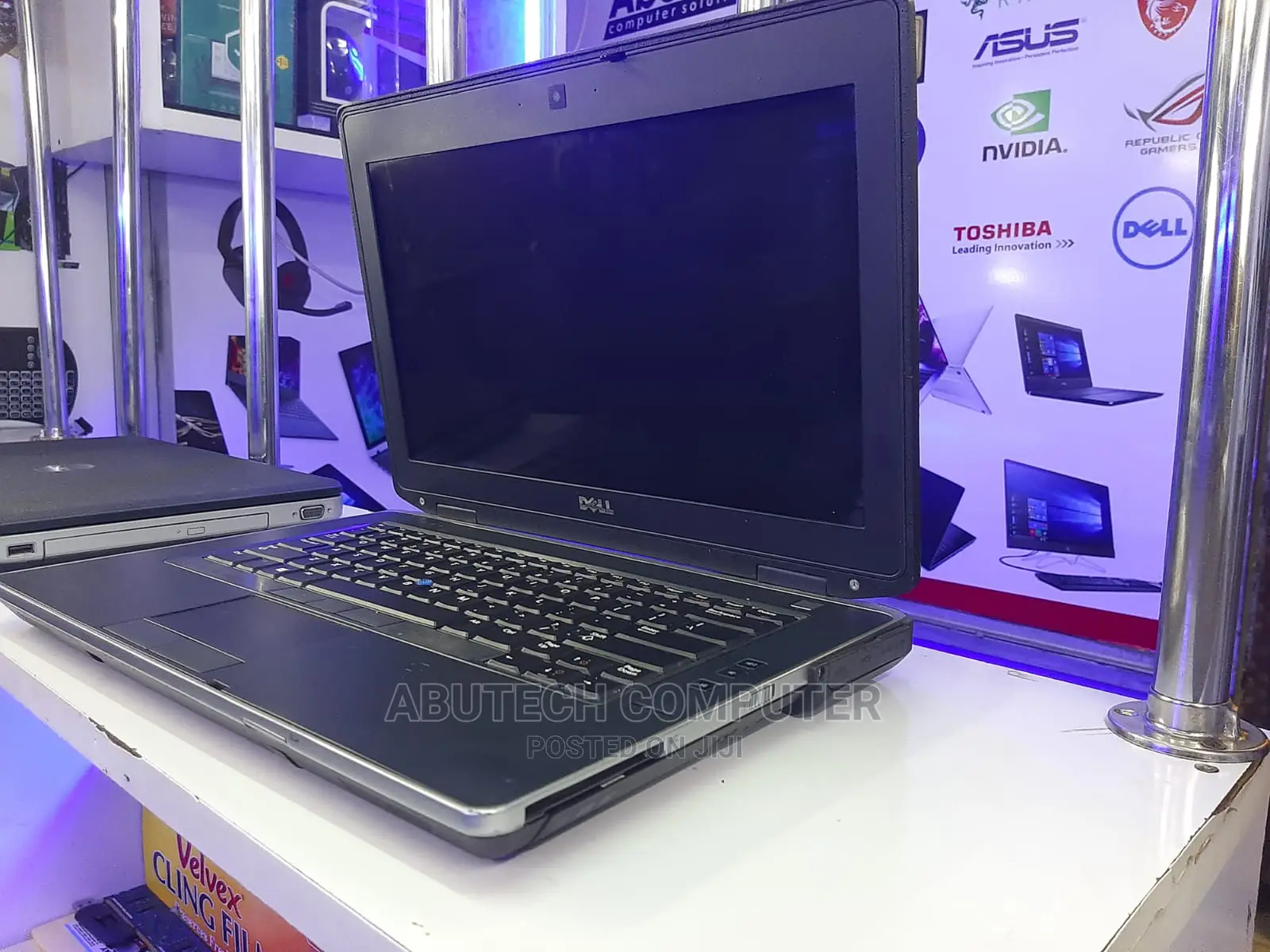Laptop Dell Latitude E6530 4GB Intel Core I3 HDD 500GB