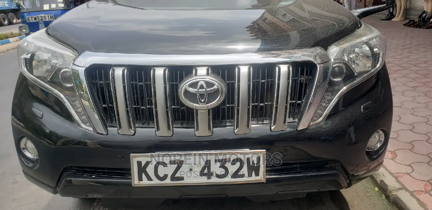 Toyota Land Cruiser Prado 2014 Black