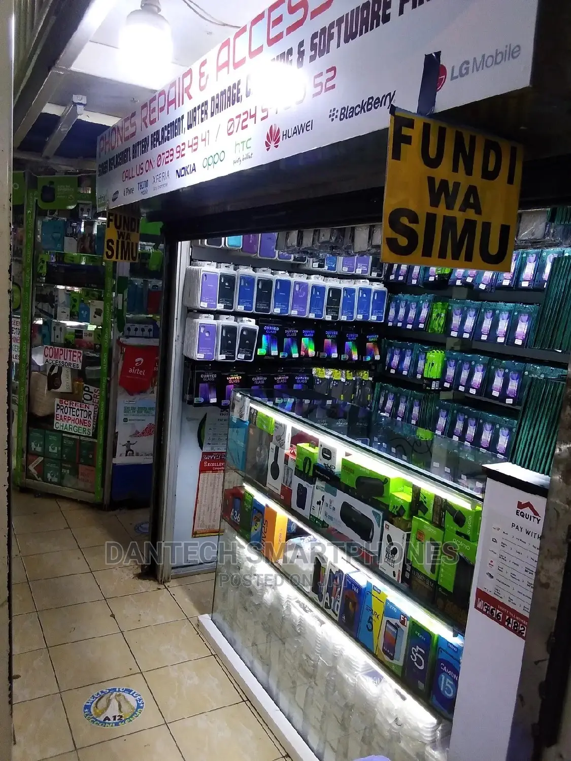 Samsungs/iPhones/Inifinix/Tecno/Oppo/Huawei: REPAIRS Service