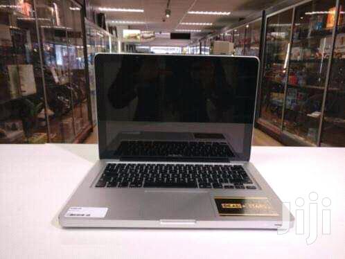 Laptop Apple MacBook Pro 4GB Intel Core i5 HDD 500GB