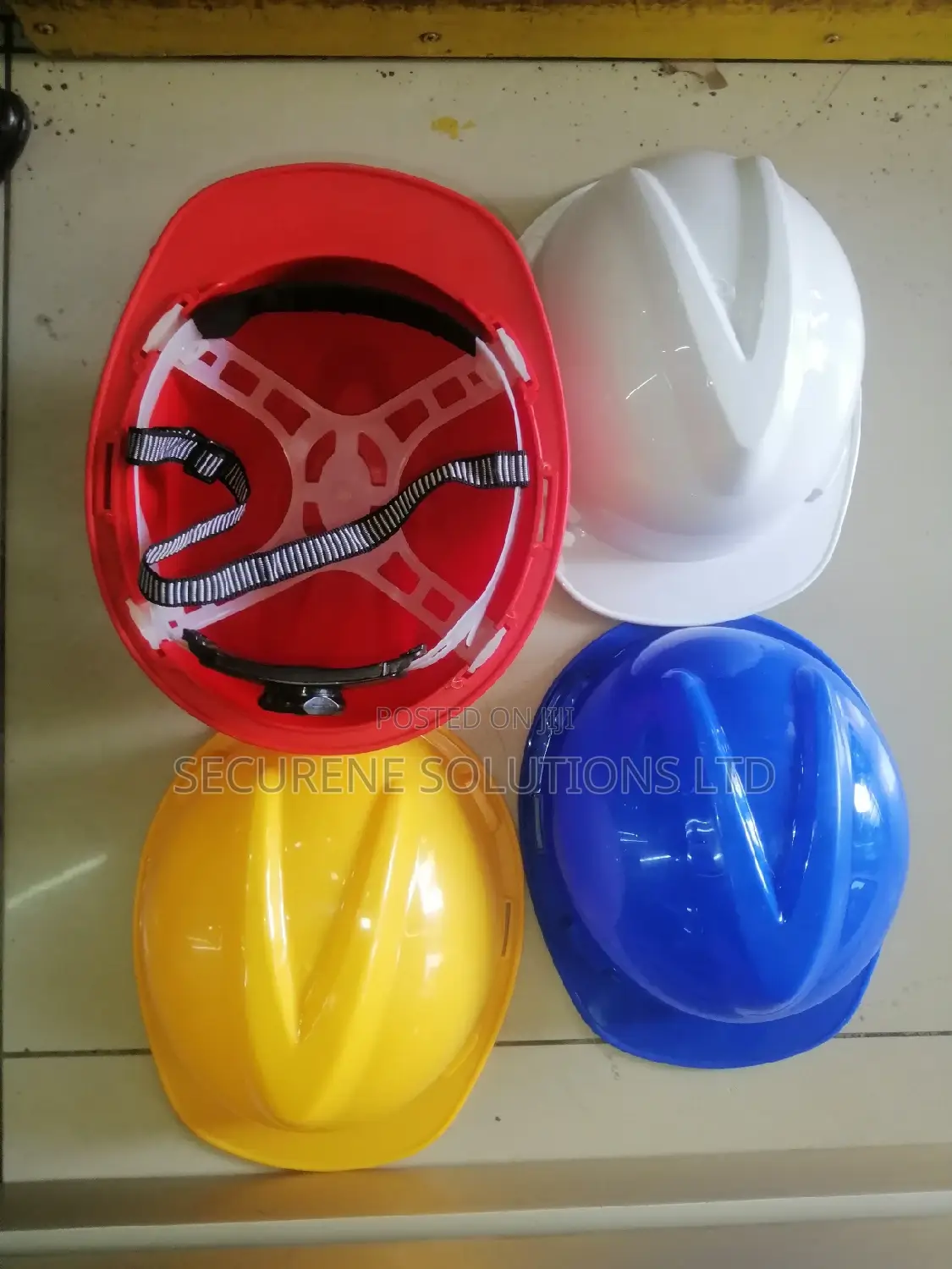 Construction Safety Helmet en Standards