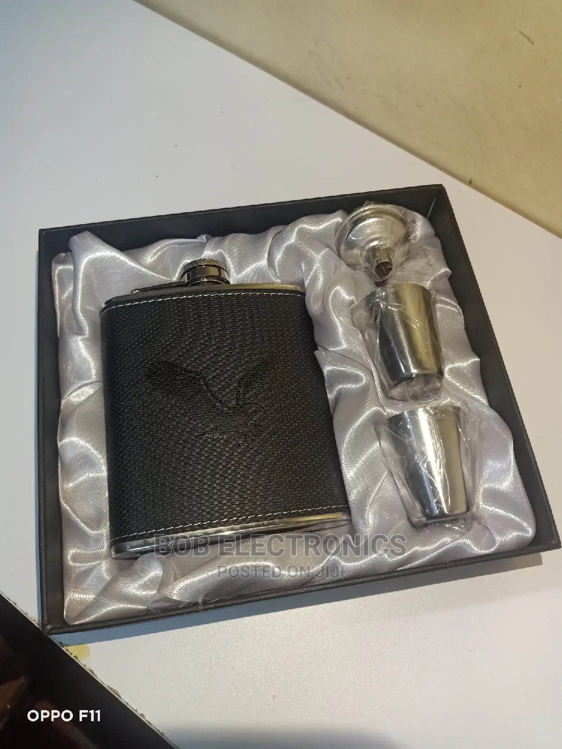 Portable 7 Oz Stainless Steel Whiskey Hip Flask