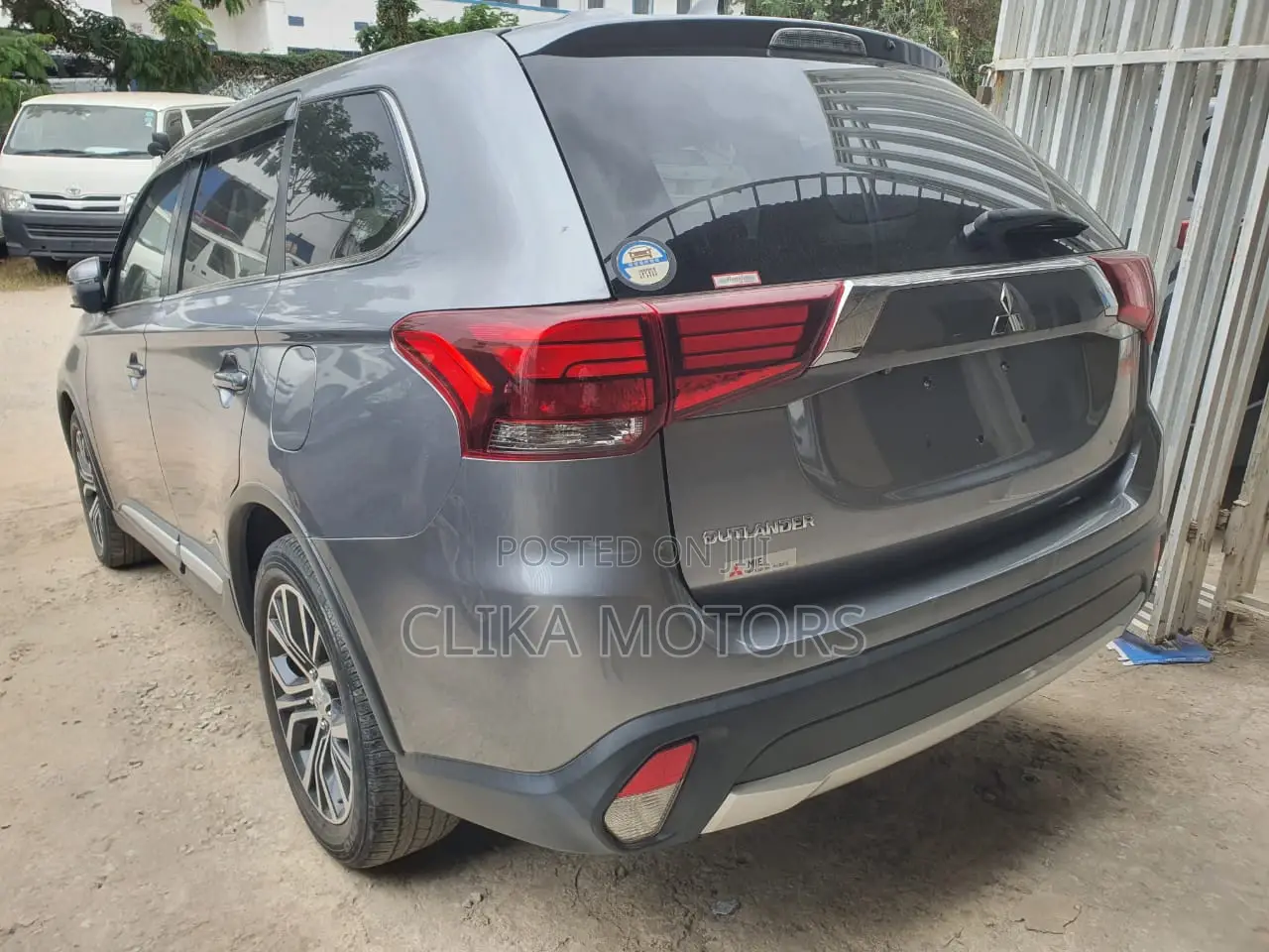 Mitsubishi Outlander 2016 Matt Black