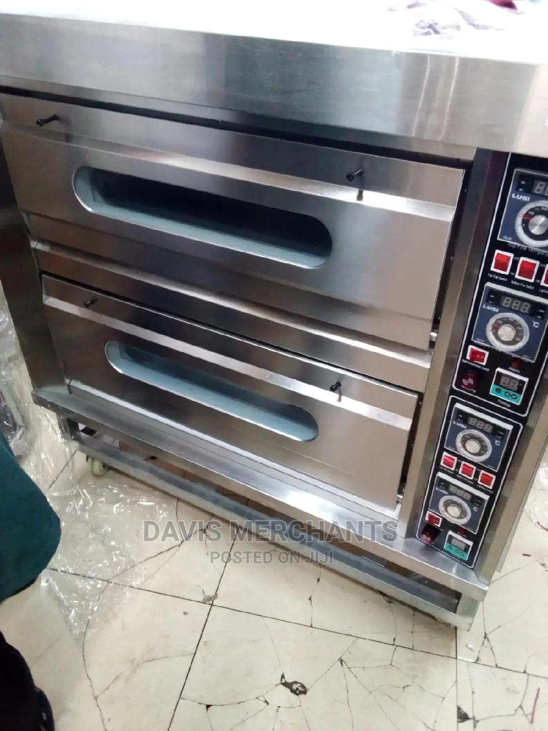 Two Deck Four Trays Commercial Oven