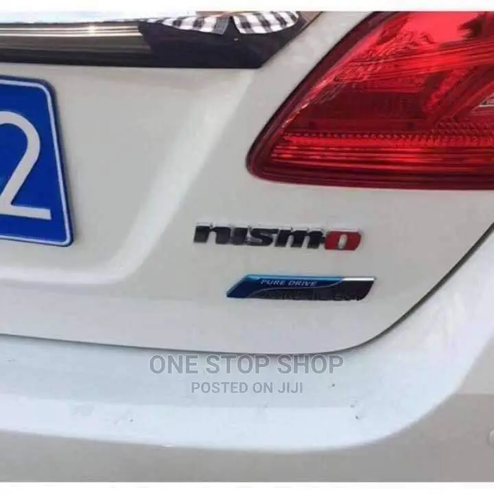 Nissmo 3D Emblem Car Meter
