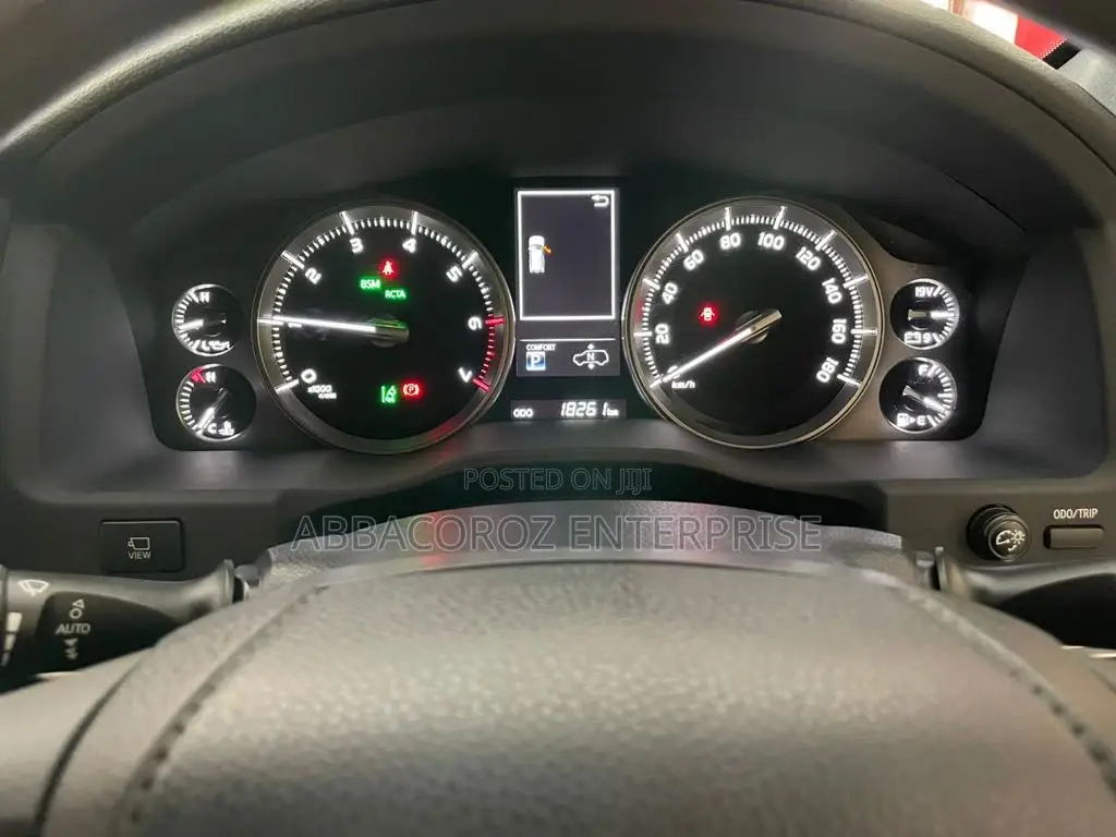 Toyota Land Cruiser 2015 4.6 V8 ZX Black