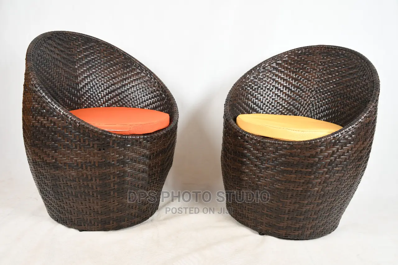 Pod Garden Table Chair Set