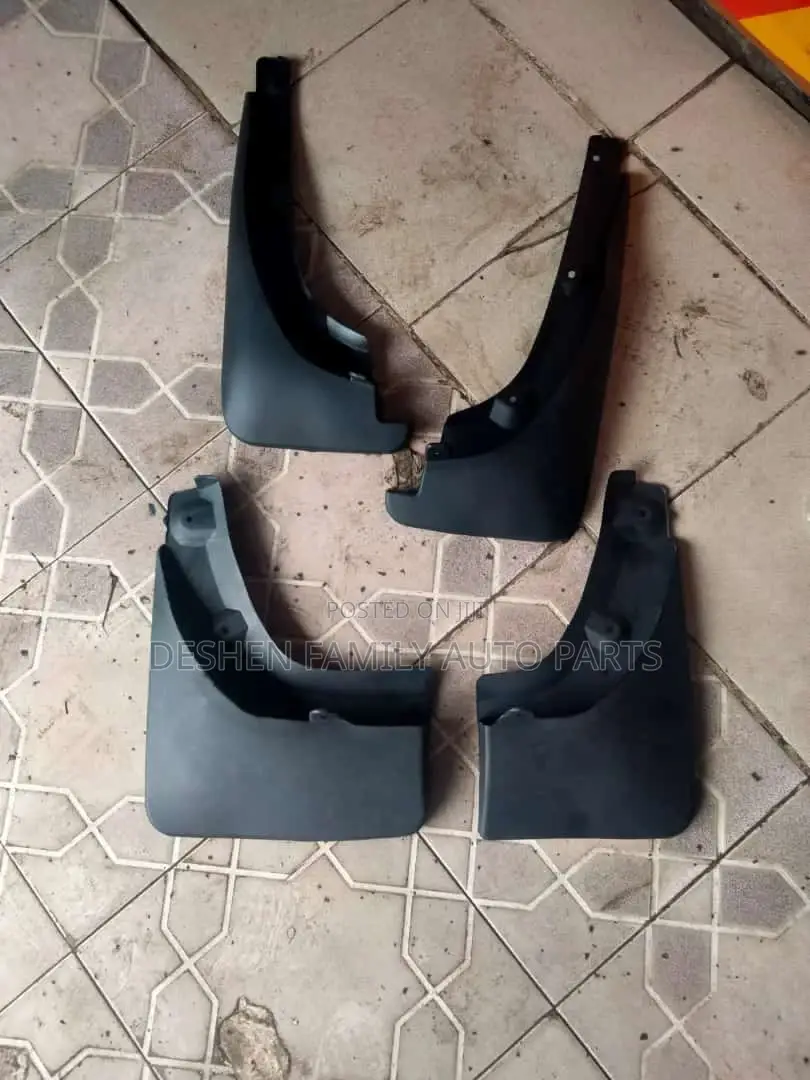 Vanguard/Rav4 Madflaps