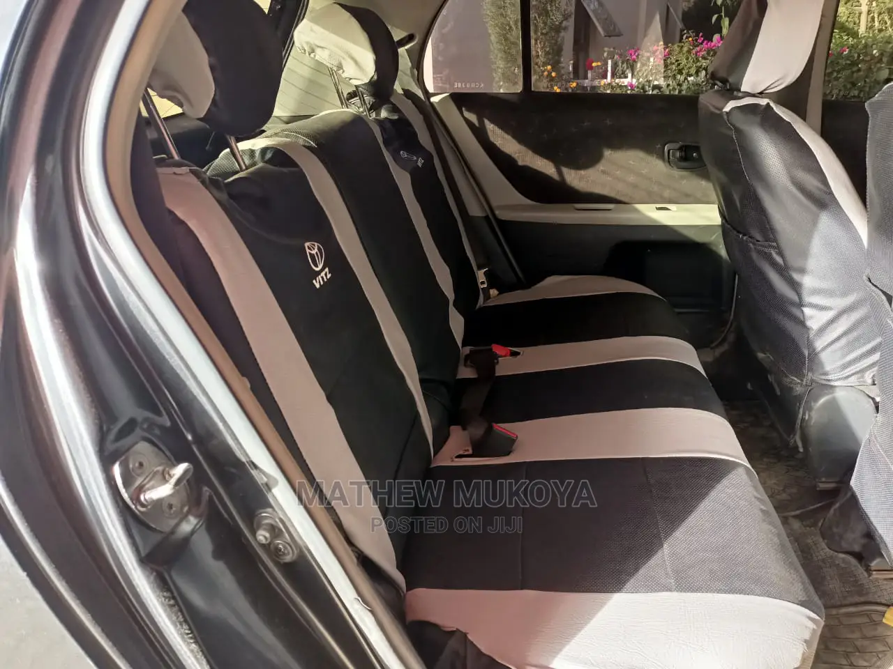 Toyota Vitz (New Shape)Black Grey Fitting Car Seat Covers