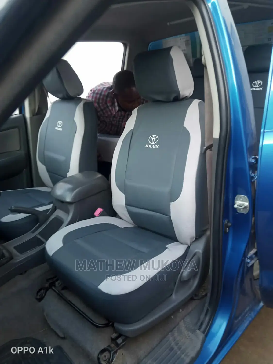 Hilux Black Plus Grey Covers