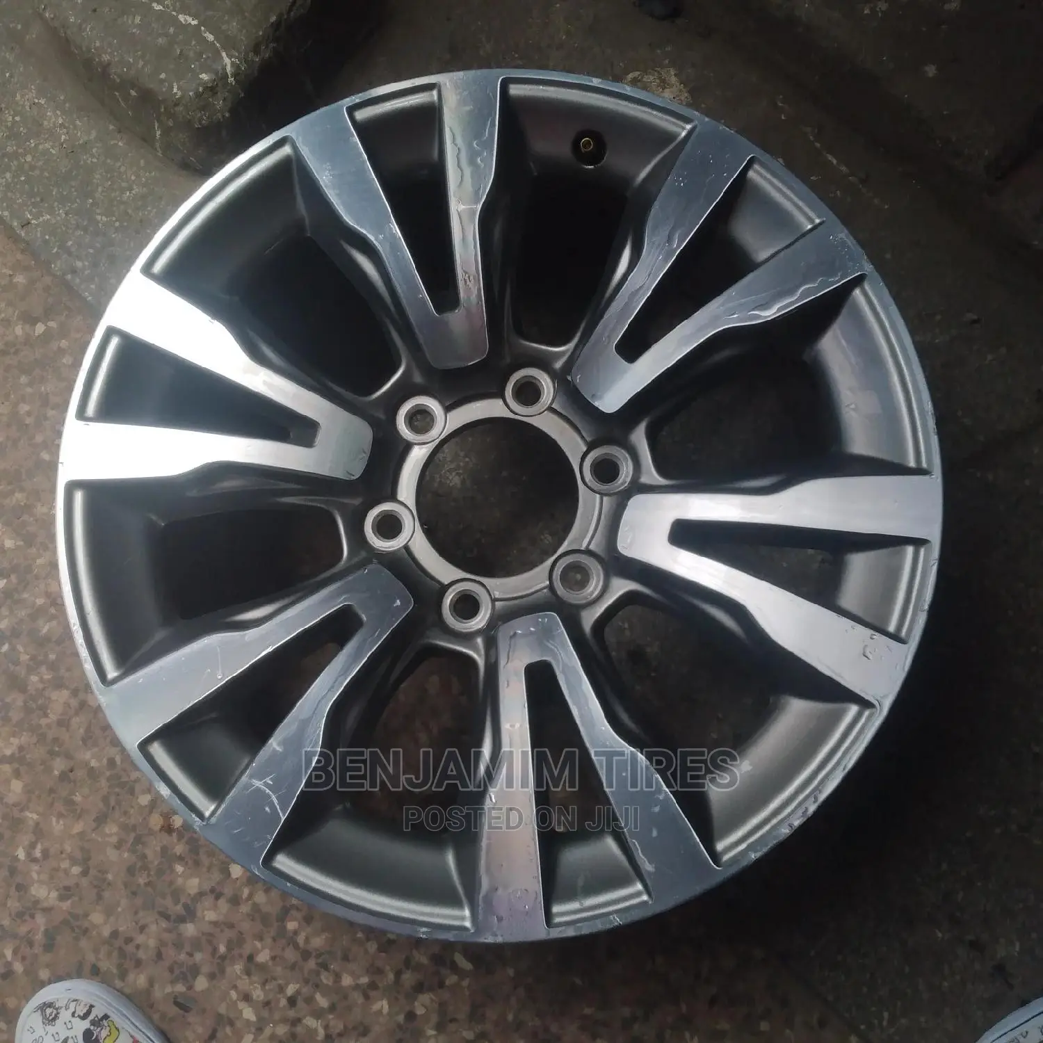 Original Rim Size 18 Inch for Isuzu D-Max Double Cab.
