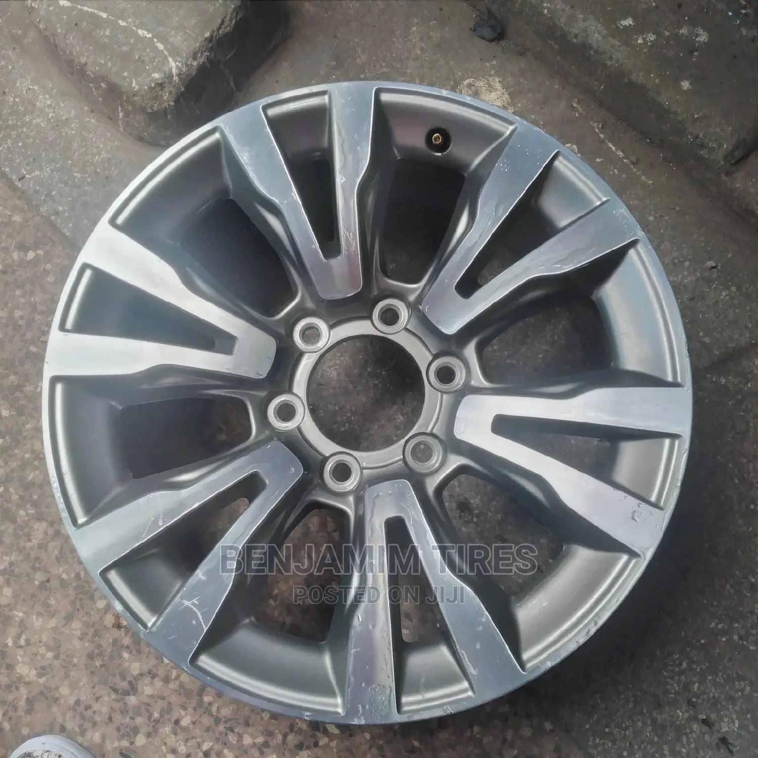 Original Rim Size 18 Inch for Isuzu D-Max Double Cab.