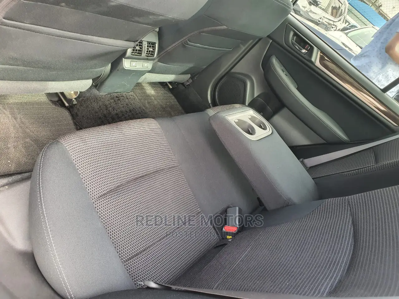 Subaru Legacy 2016 Silver