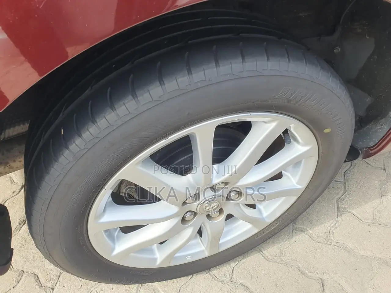 Toyota Premio 2016 Red