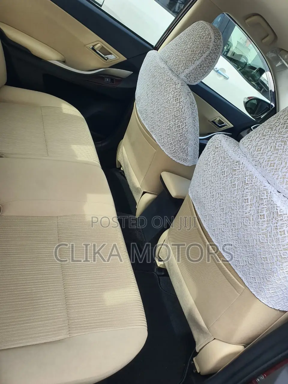 Toyota Premio 2016 Red