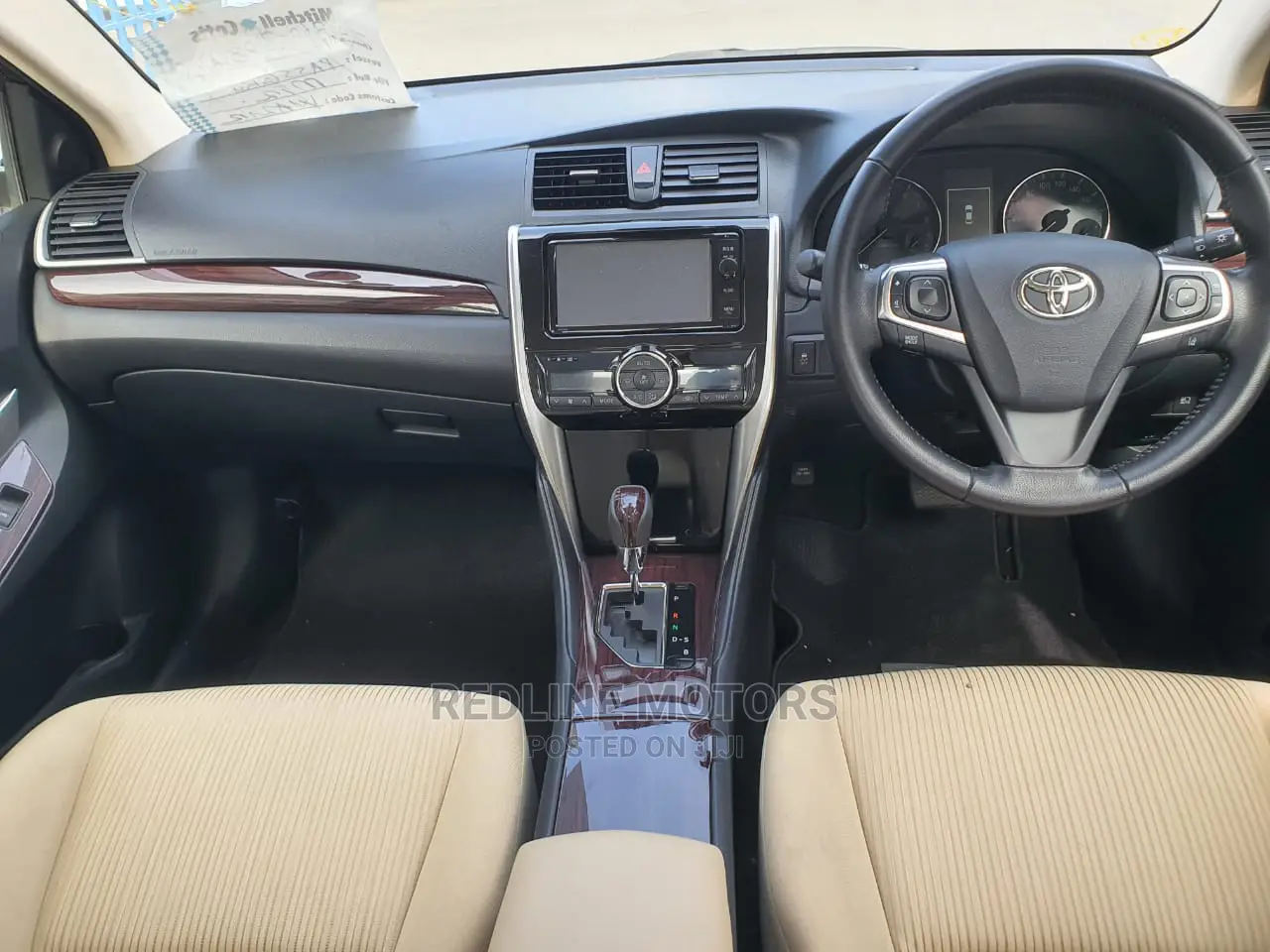 Toyota Premio 2016 Red