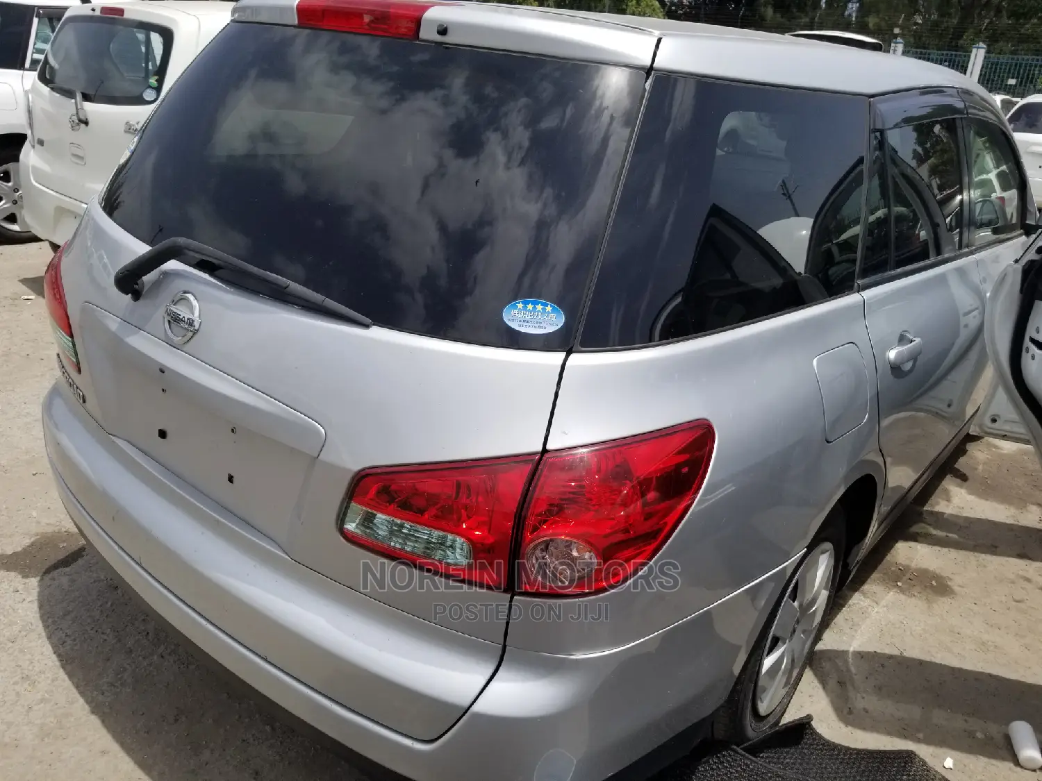 Nissan Wingroad 2014 Silver