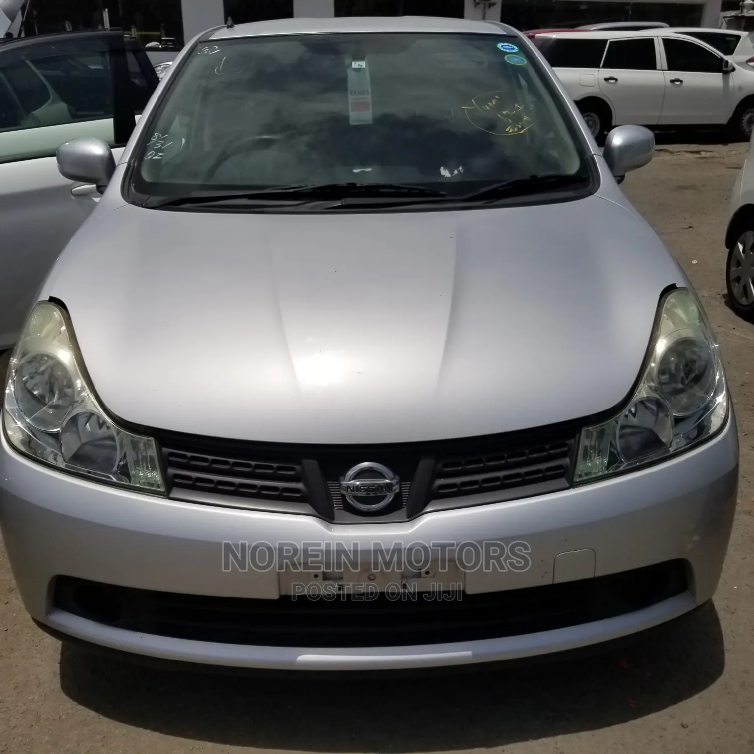 Nissan Wingroad 2014 Silver