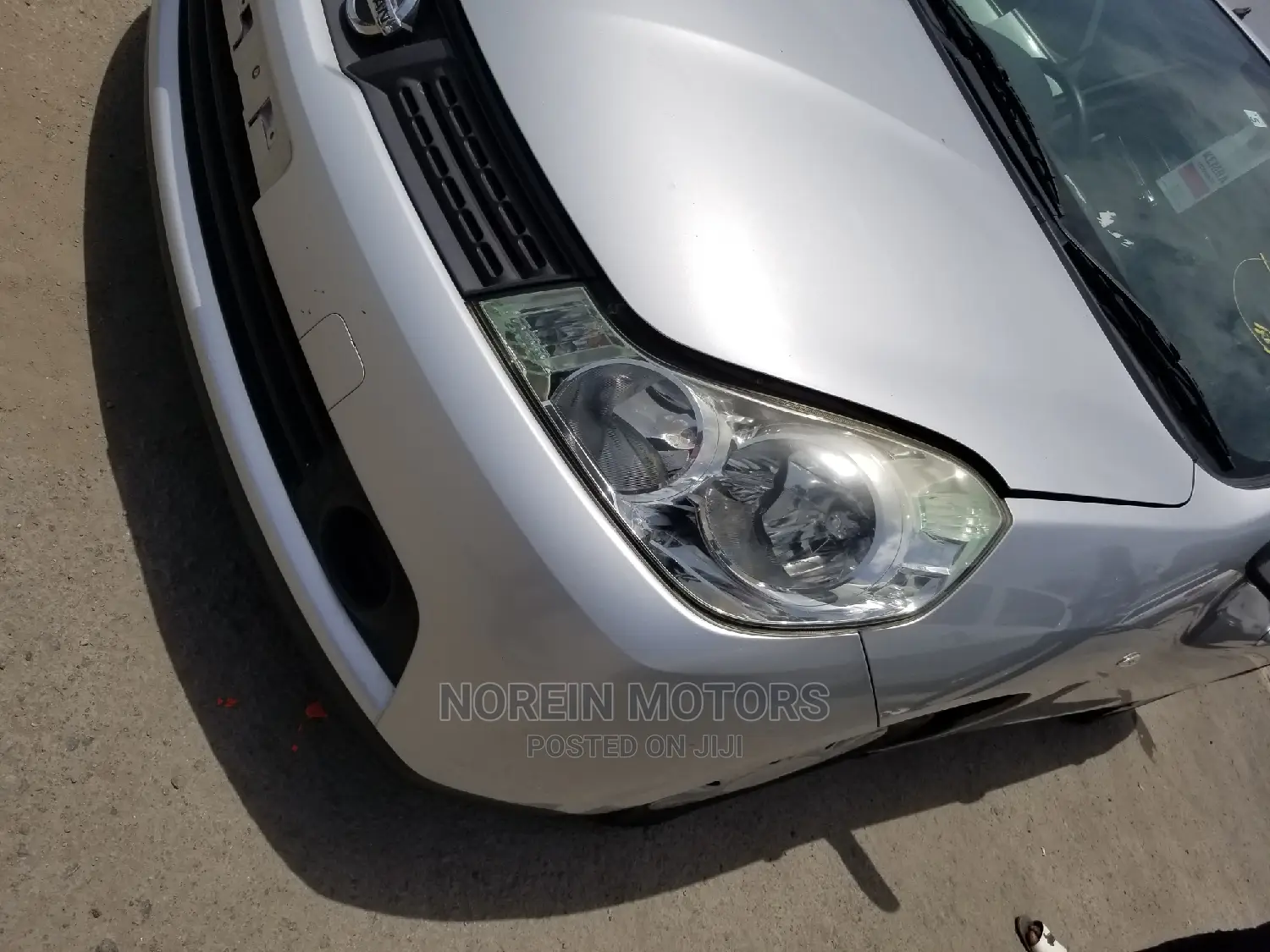 Nissan Wingroad 2014 Silver
