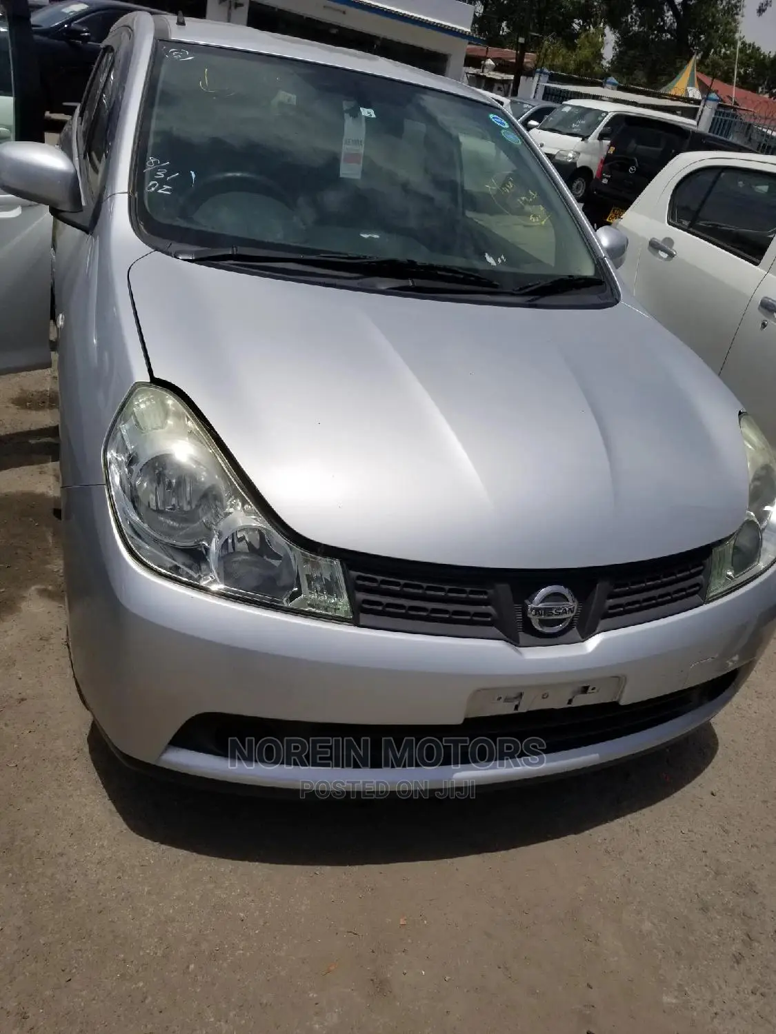 Nissan Wingroad 2014 Silver