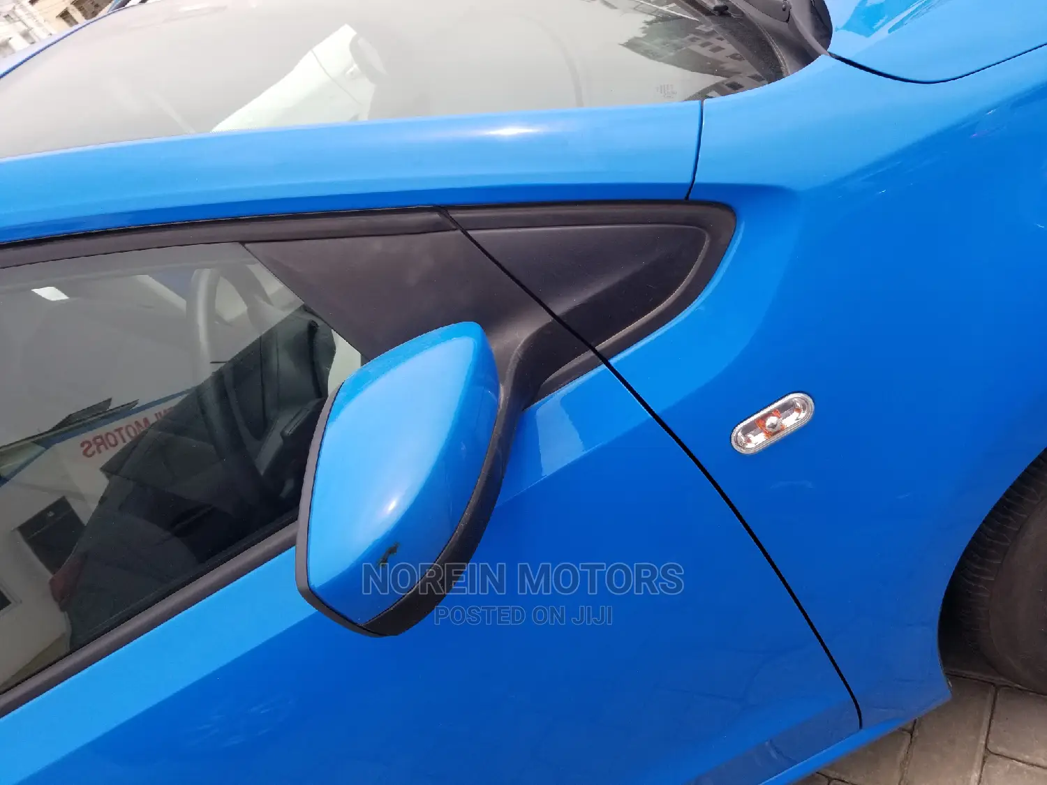 Volkswagen Up 2014 Blue