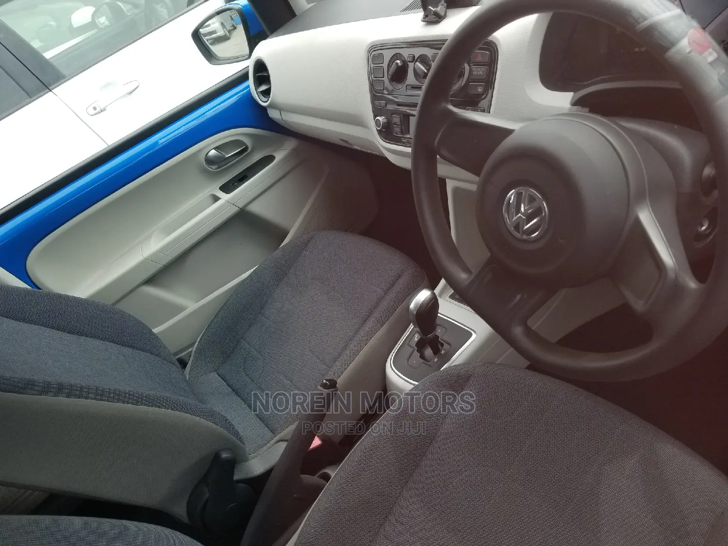 Volkswagen Up 2014 Blue