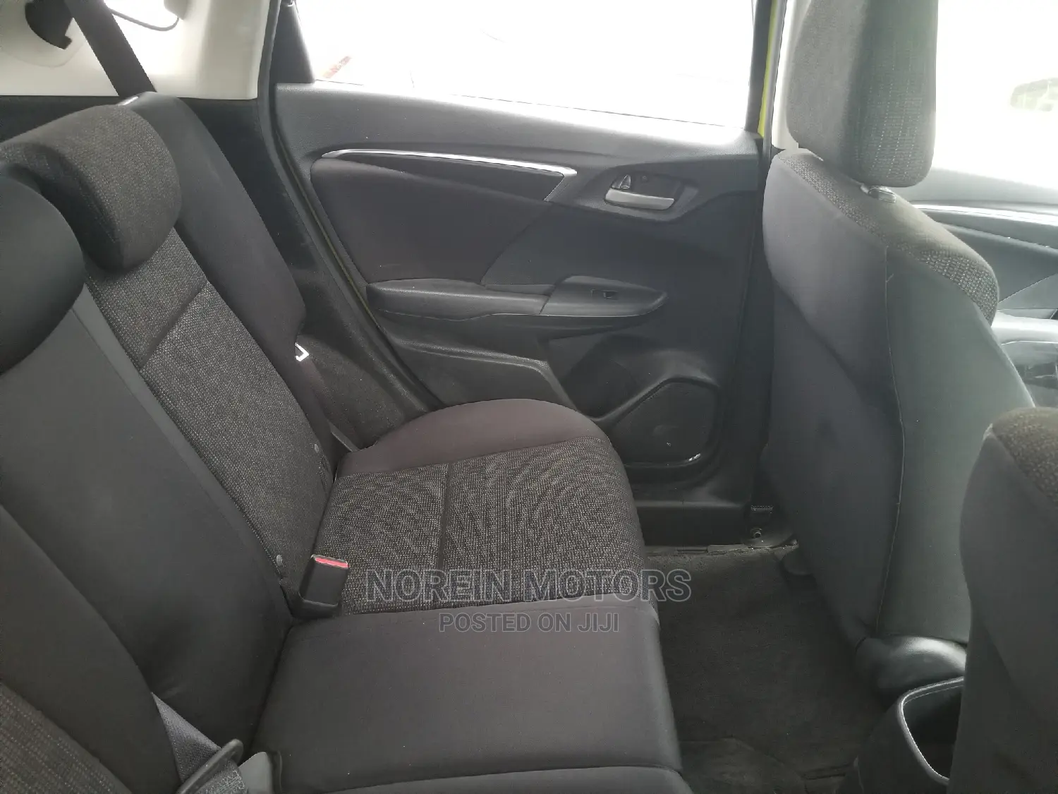 Honda Fit 2014 Yellow