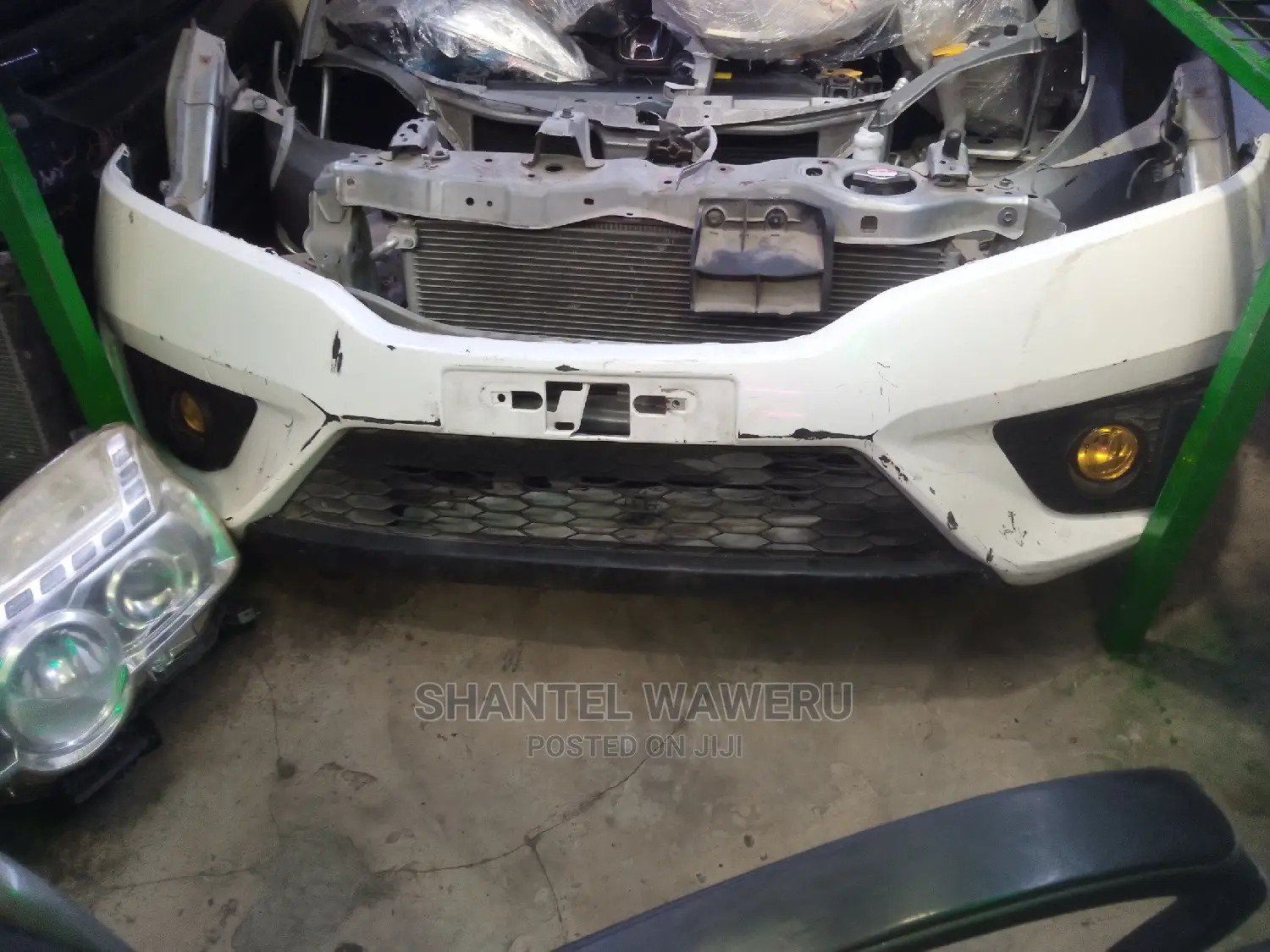 Honda Fit 2015 Nosecut
