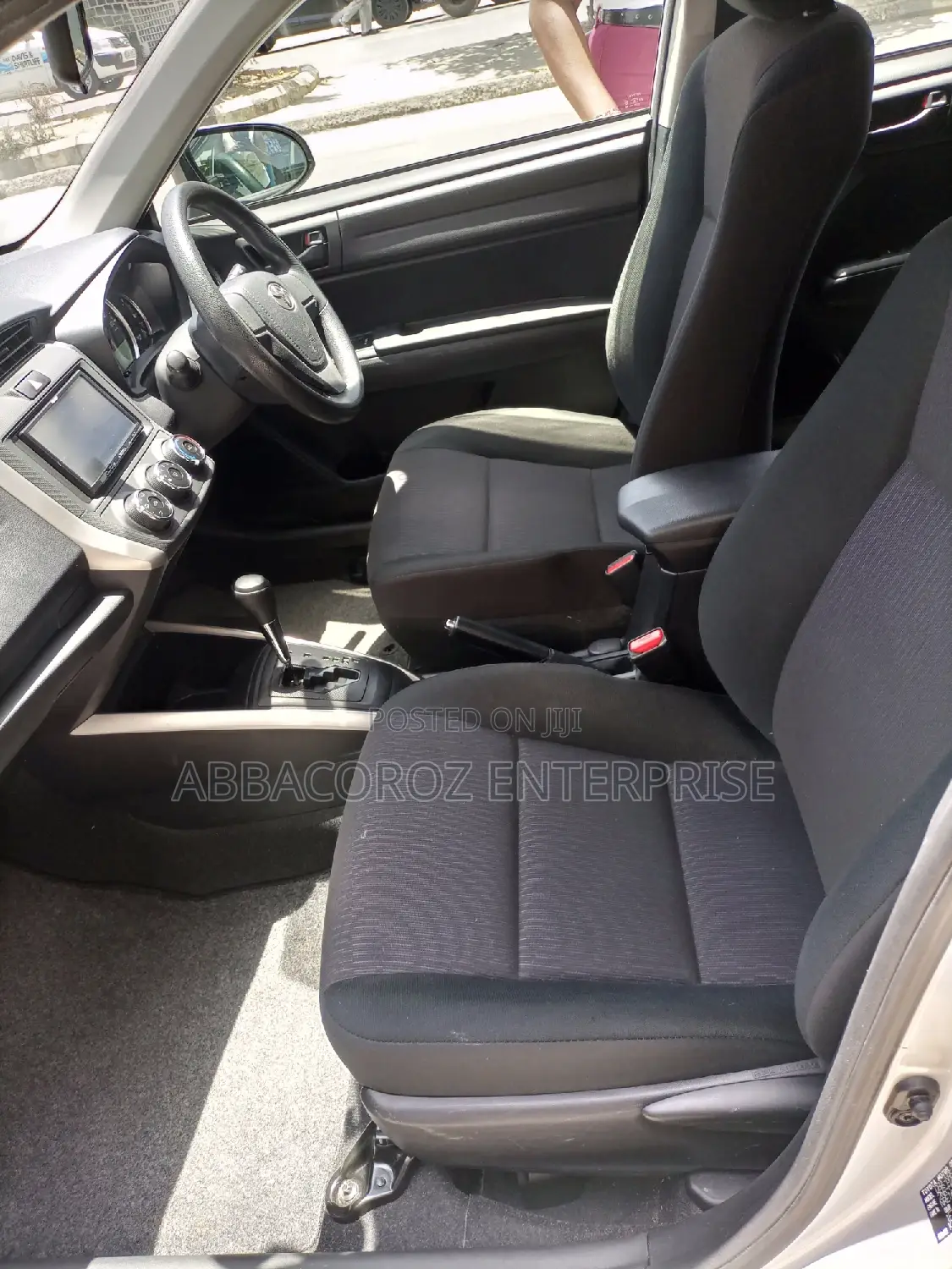 Toyota Crown 2014 Silver