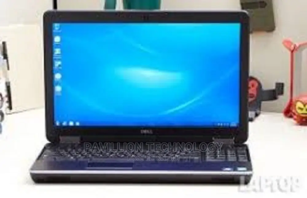 Laptop Dell Latitude E6540 4GB Intel Core I5 HDD 500GB